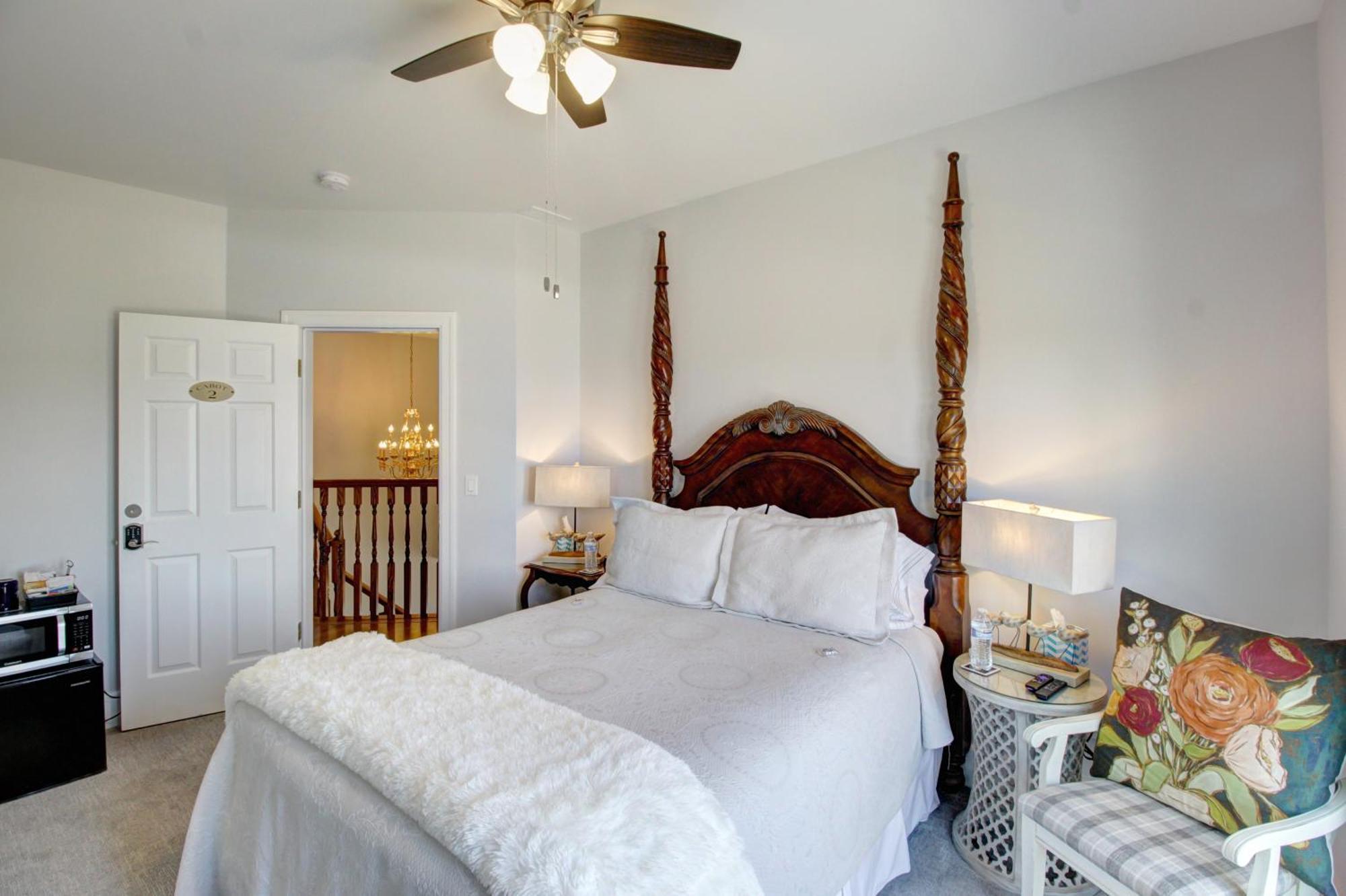 Anchorage Bed & Breakfast 3*